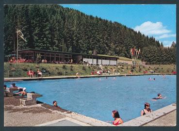 Beheiztes Waldschwimmbad in St. Blasien